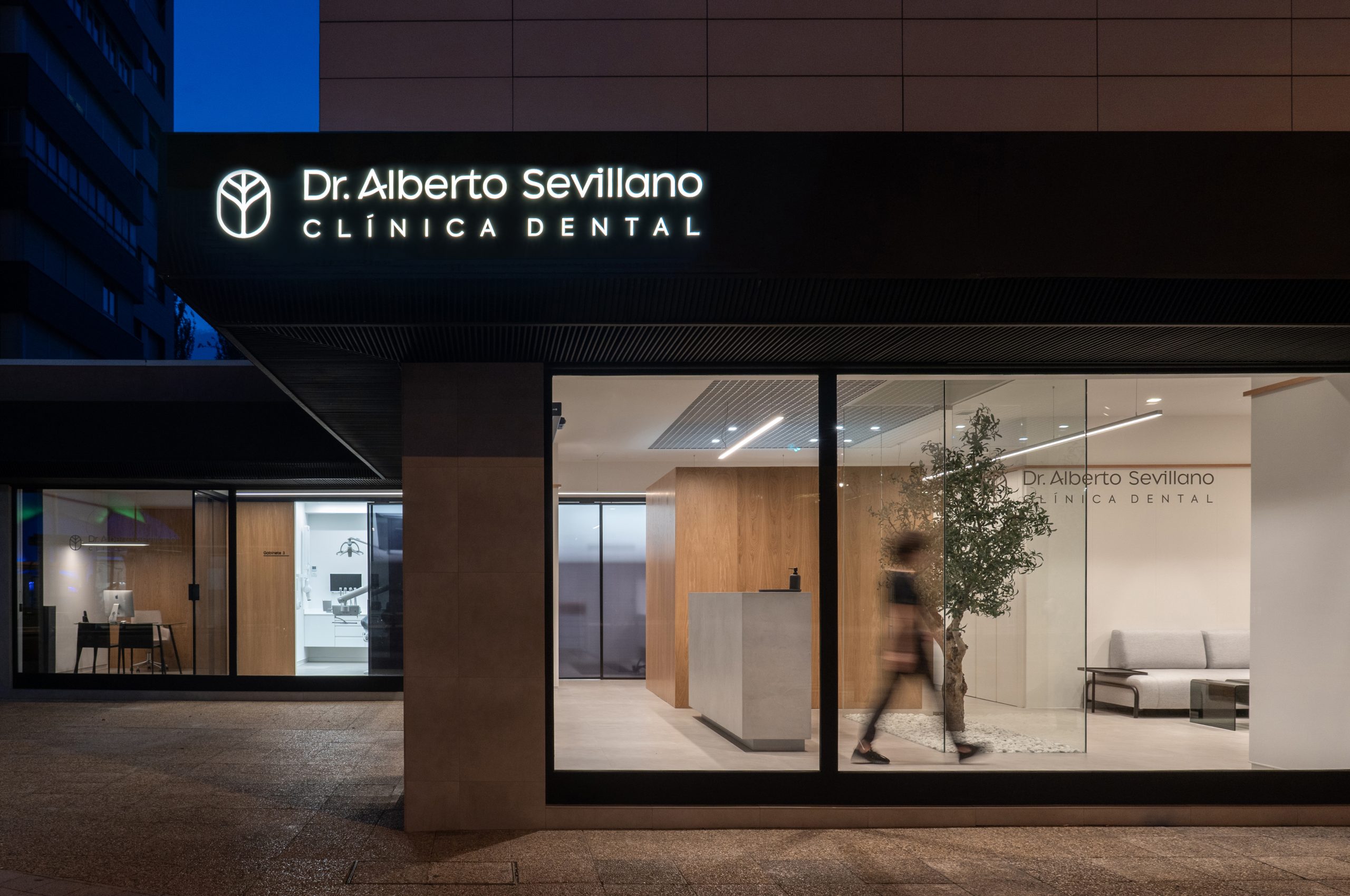 clinica-dental-sevillano-murillo-hernandez-arquitectura
