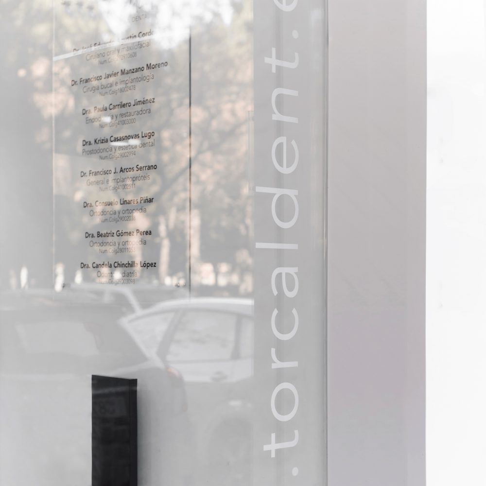 clinica-dental-don-torcal-hernandez-arquitectura