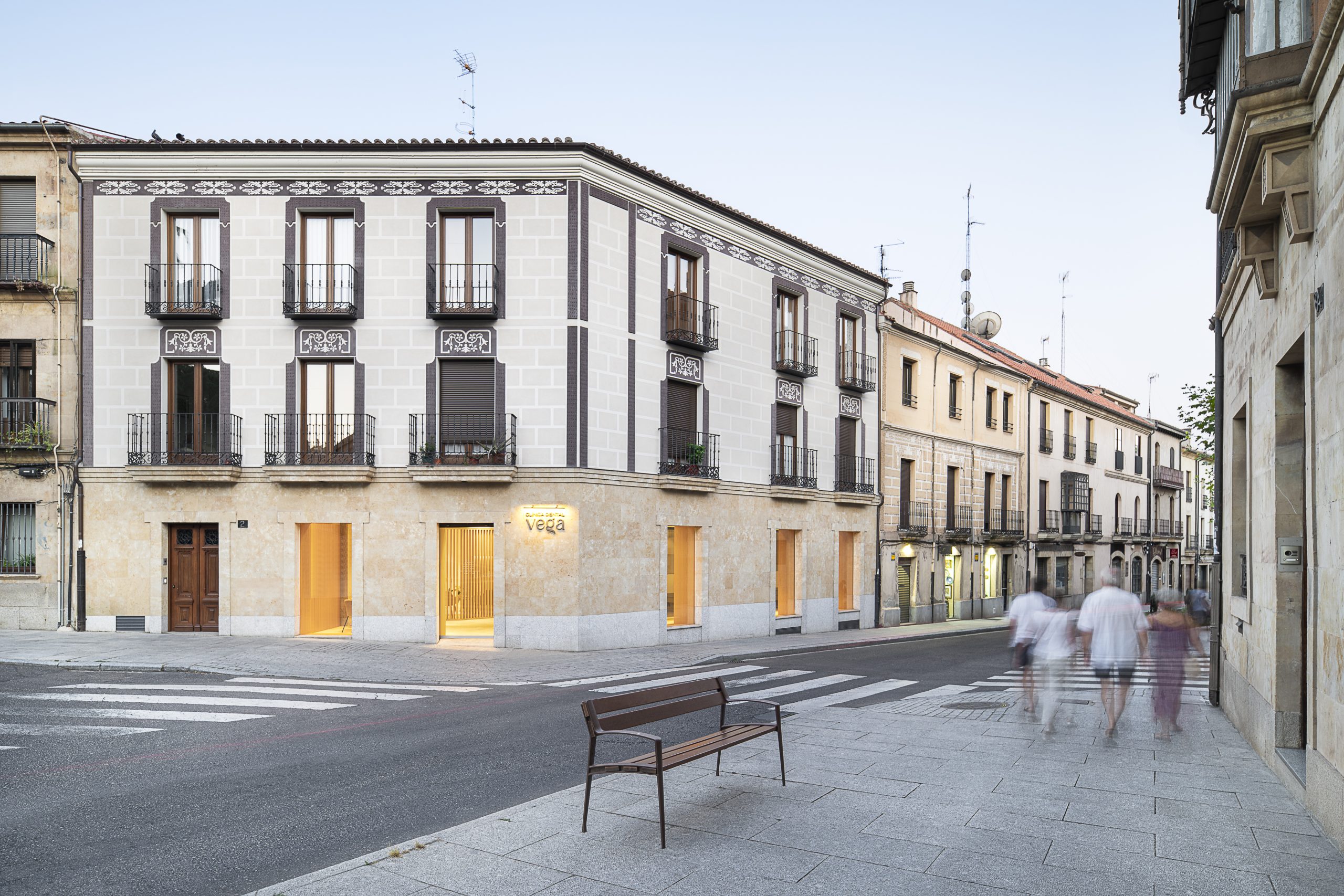 clinica-dental-vega-salamanca-murillo-hernandez-arquitectura