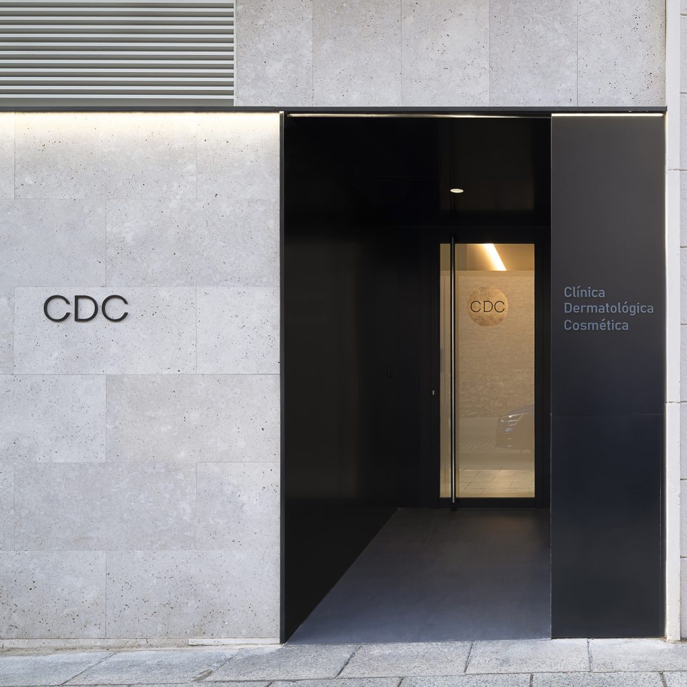 clínica-dermatológica-CDC-valladolid-david hernandez-arquitectura
