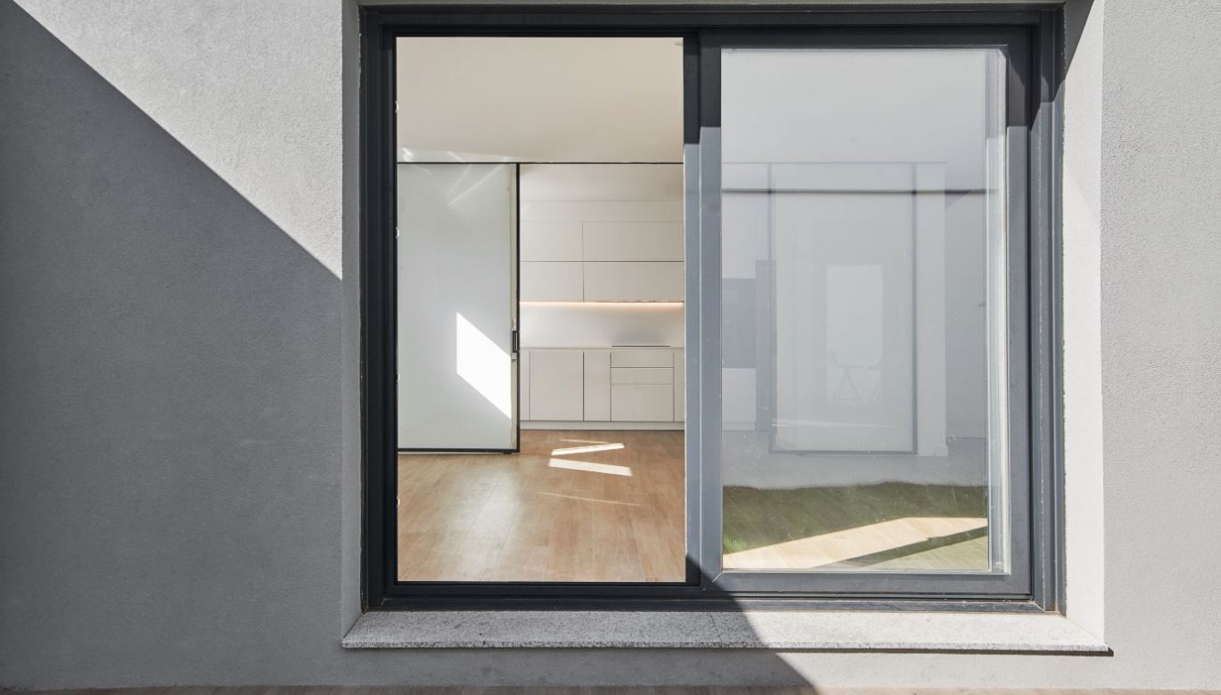 obra nueva unifamiliar moderna